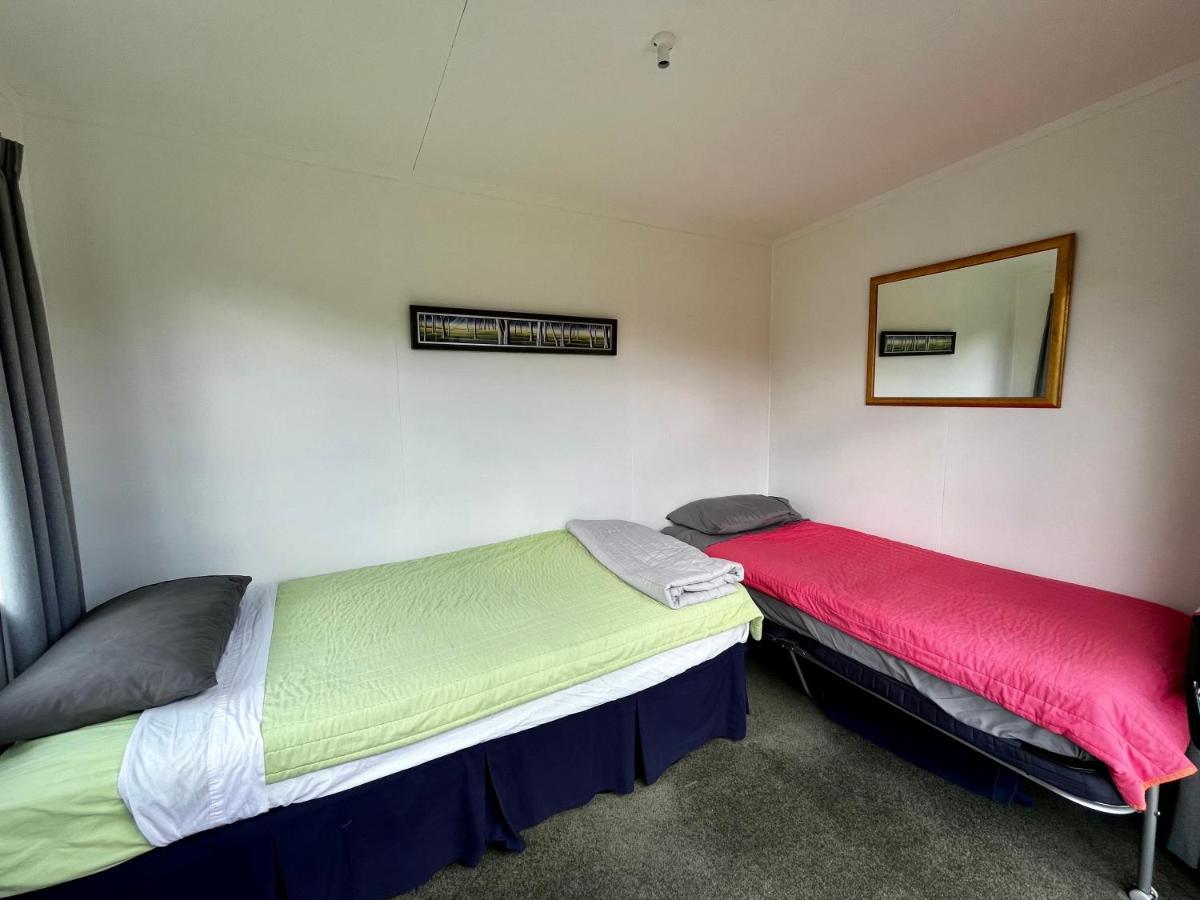 Tui Ridge Eco Cabins Aongatete Exterior photo